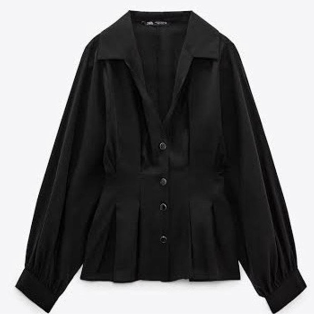 🆕NWT Zara Black Button Down Top